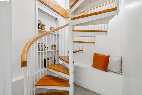 $1,049,000 | 6507 Heather Ridge Way, Oakland, CA 94611