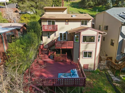 $1,049,000 | 6507 Heather Ridge Way, Oakland, CA 94611