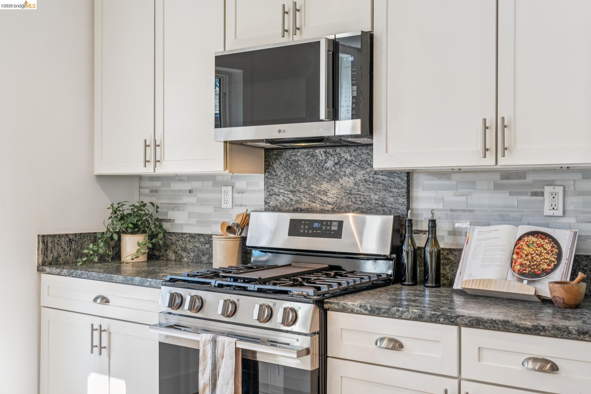 6507 Heather Ridge Way Oakland, CA 94611 - Photo 49 of 49