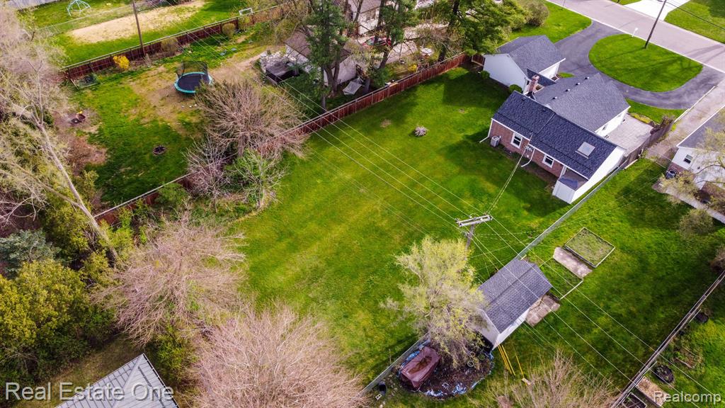 1433 Courtland Boulevard Rochester Hills, MI 48307 - Photo 35 of 35