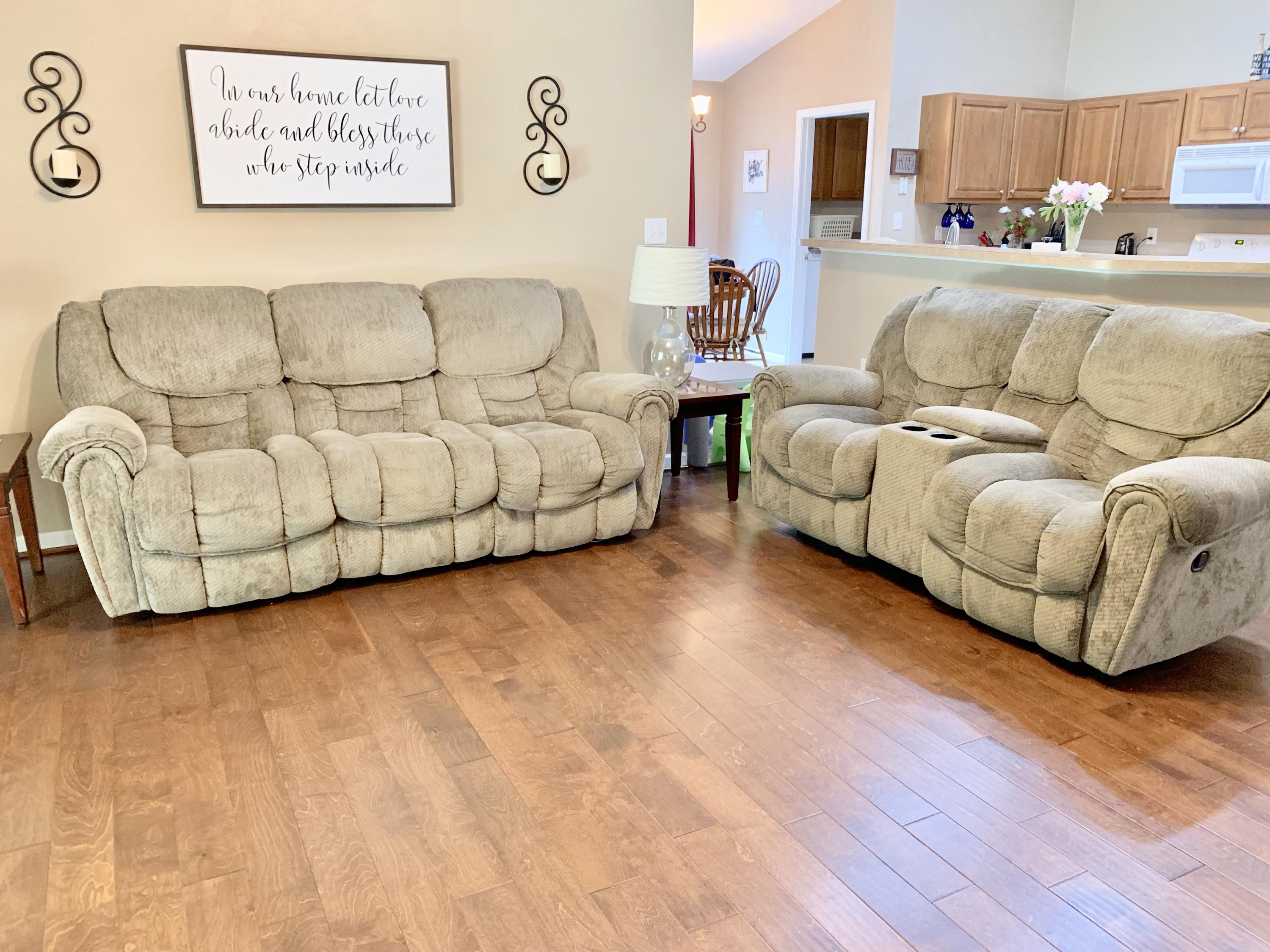4242 Daugherty Road Salem, VA 24153 - Photo 9 of 40 a living room with furniture and a couch