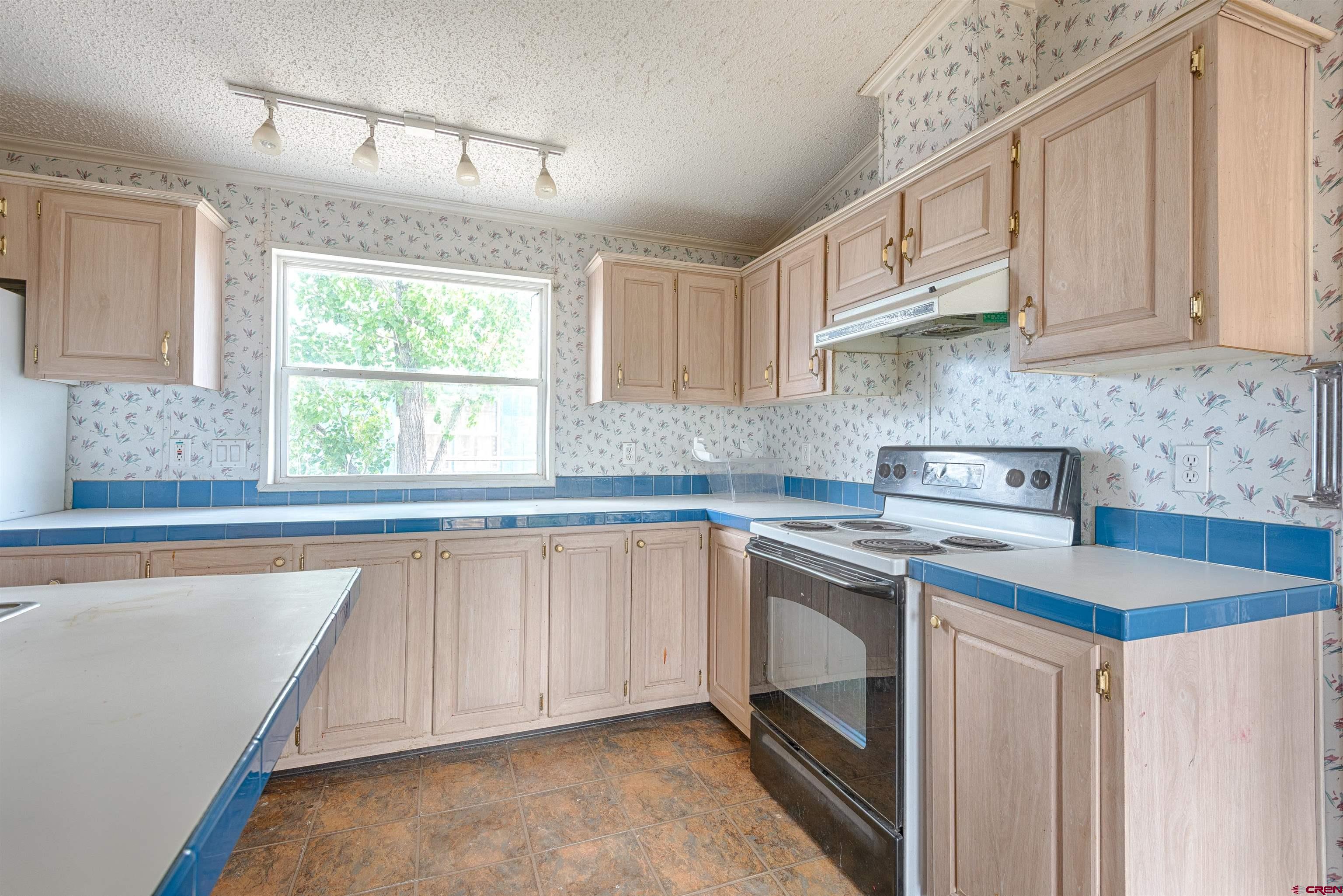 14375 6360th Road Montrose, CO 81403 - Photo 11 of 34 Gallery Image 11