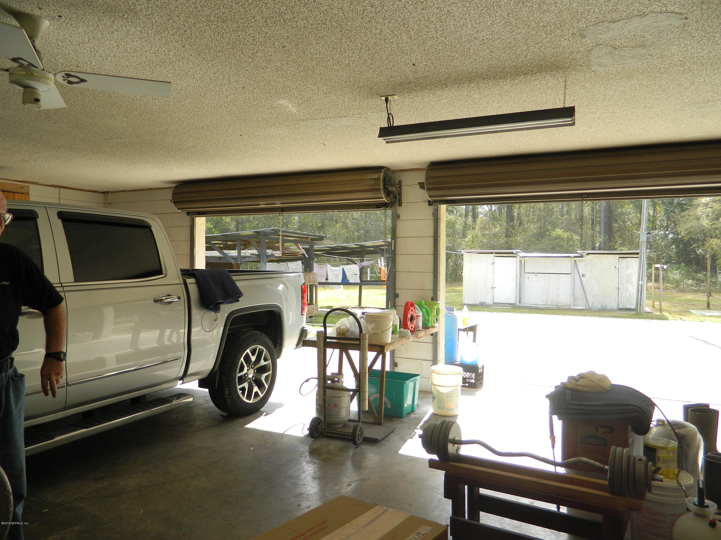 114 Ivey Road San Mateo, FL 32187 - Photo 11 of 23 DSCN1917.JPG
