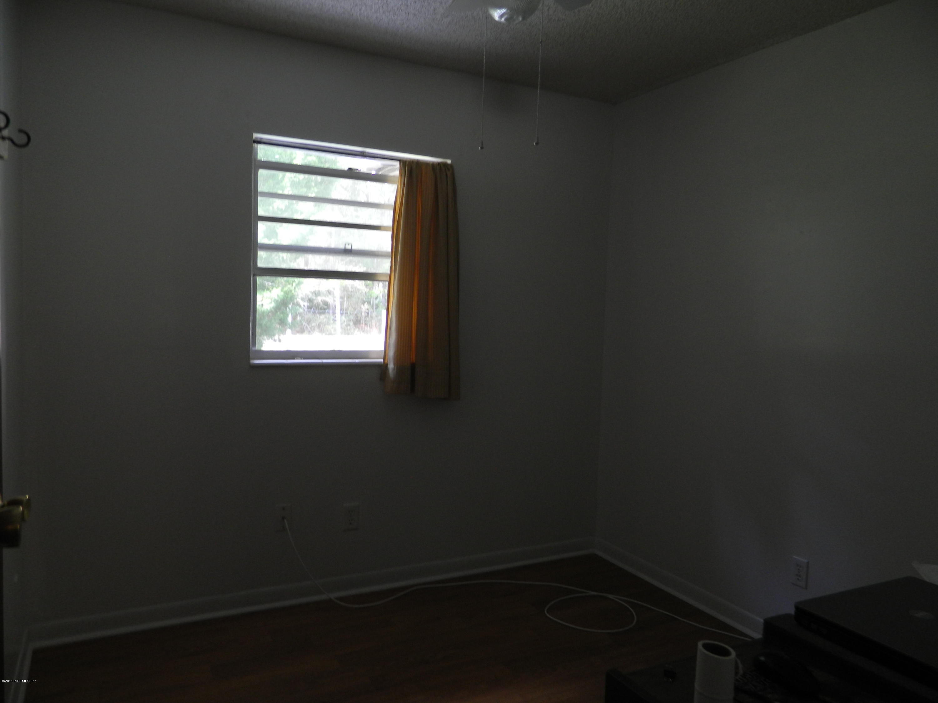 114 Ivey Road San Mateo, FL 32187 - Photo 16 of 23 DSCN1919.JPG