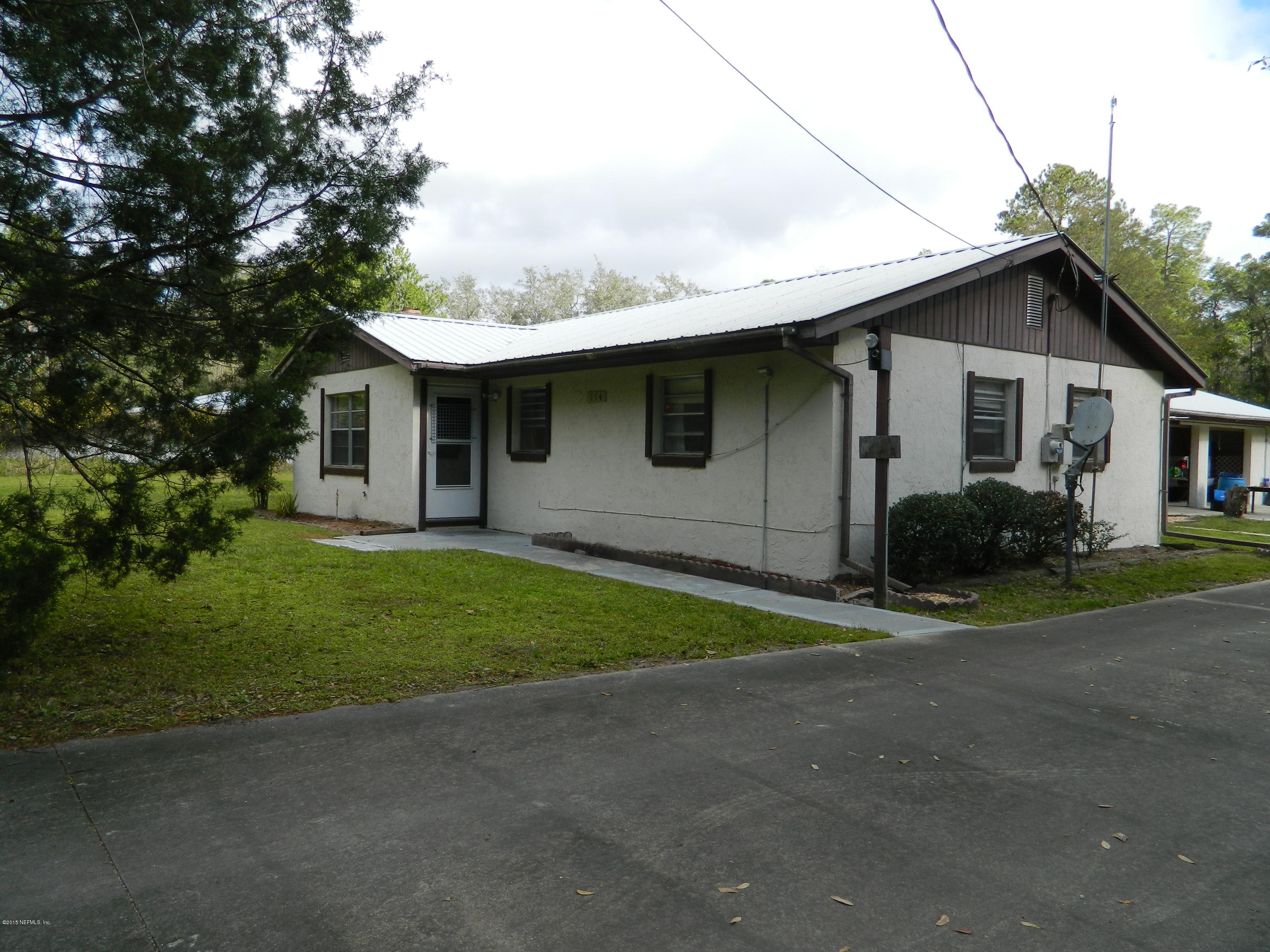 114 Ivey Road San Mateo, FL 32187 - Photo 6 of 23 DSCN1898.JPG