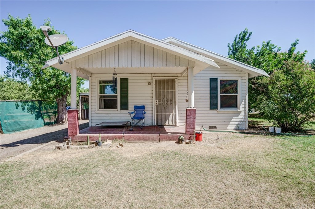 195 West Dickenson Ferry Road Merced, CA 95341 - Photo 1 of 1 Gallery Image 1