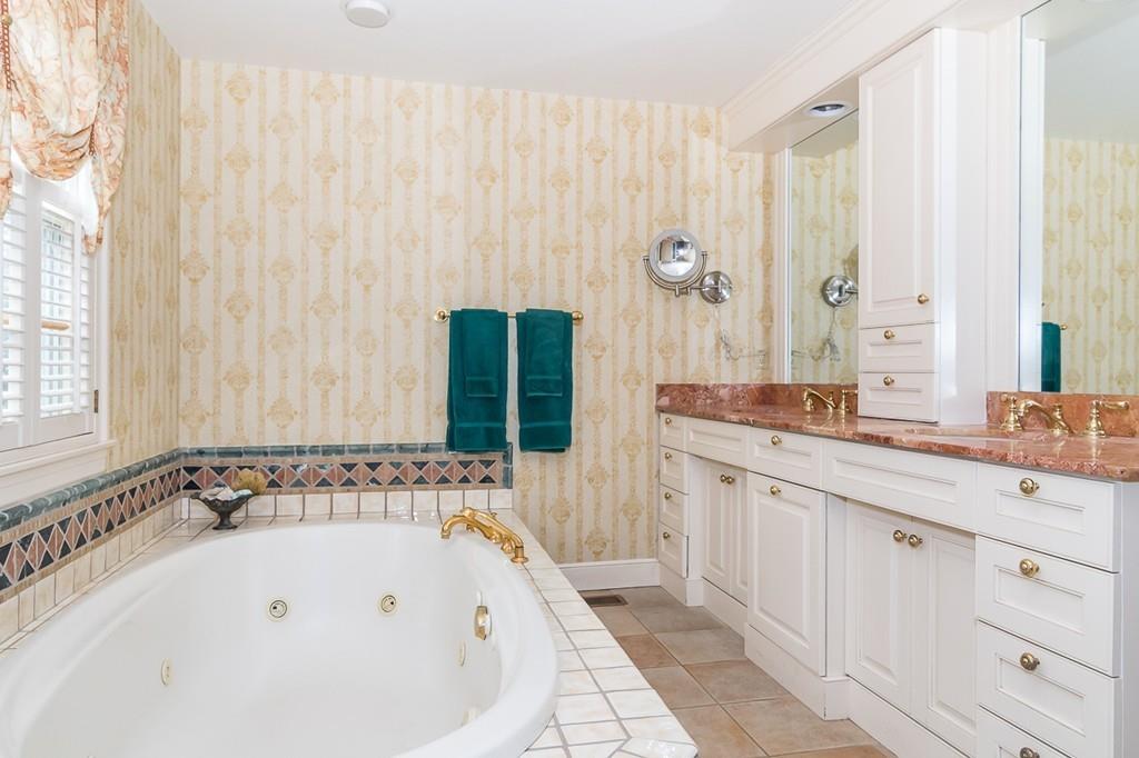 54 Radcliffe Road Wellesley, MA 02482 - Photo 15 of 18 Gallery Image 15