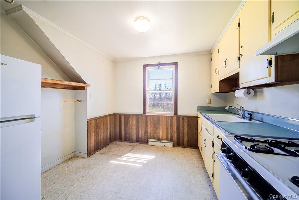 47-49 River Road New Paltz, NY 12561 - Photo 13 of 32