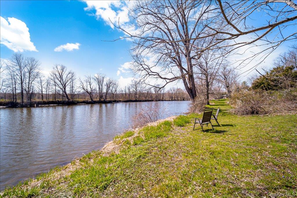 47-49 River Road New Paltz, NY 12561 - Photo 7 of 32