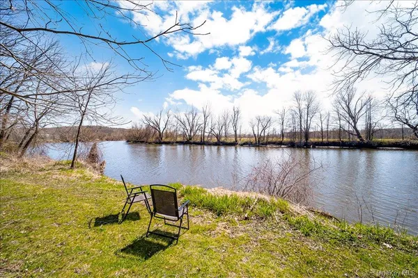 $249,000 | 47-49 River Road, New Paltz, NY 12561