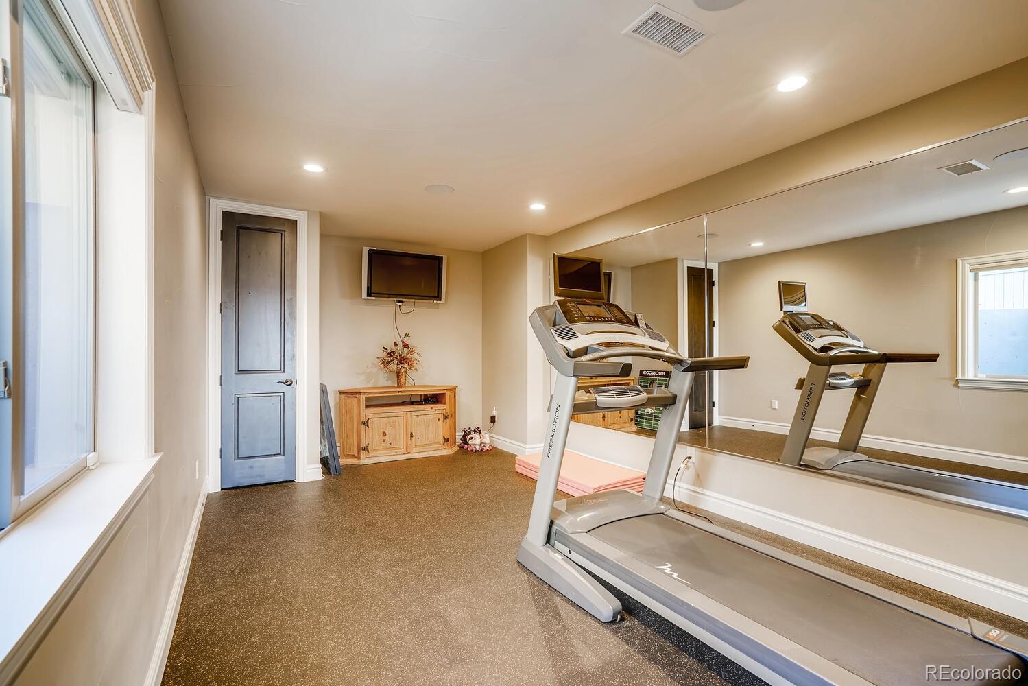 10729 Skydance Drive Highlands Ranch, CO 80126 - Photo 34 of 38