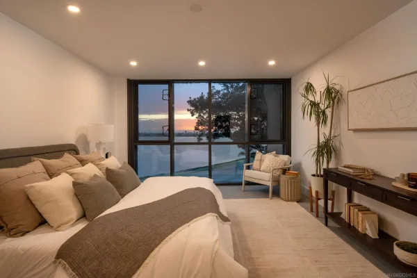 $2,139,000 | 3940 Gresham Street, Unit 251, San Diego, CA 92109
