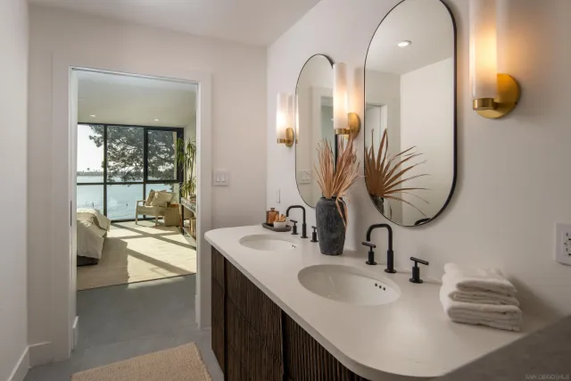 $2,299,000 | 3940 Gresham Street, Unit 251, San Diego, CA 92109