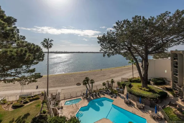$2,139,000 | 3940 Gresham Street, Unit 251, San Diego, CA 92109