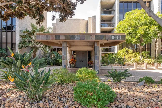 $2,299,000 | 3940 Gresham Street, Unit 251, San Diego, CA 92109