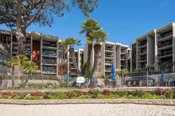 $2,139,000 | 3940 Gresham Street, Unit 251, San Diego, CA 92109