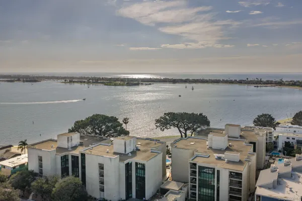 $2,139,000 | 3940 Gresham Street, Unit 251, San Diego, CA 92109