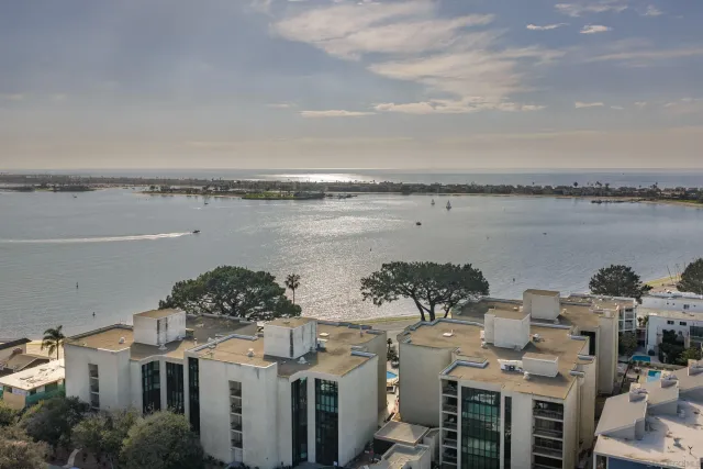 $2,299,000 | 3940 Gresham Street, Unit 251, San Diego, CA 92109