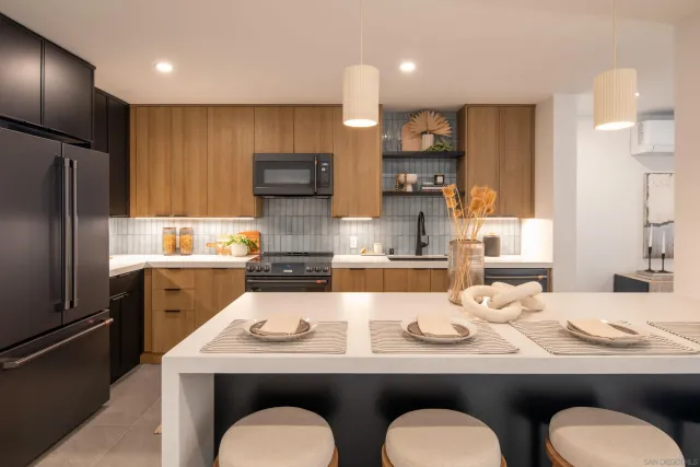 $2,299,000 | 3940 Gresham Street, Unit 251, San Diego, CA 92109