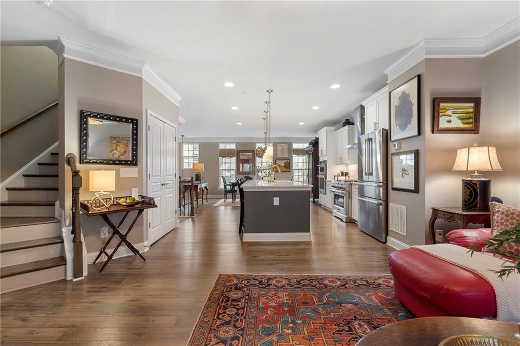 653 Hanlon Way Alpharetta, GA 30009 - Photo 13 of 43