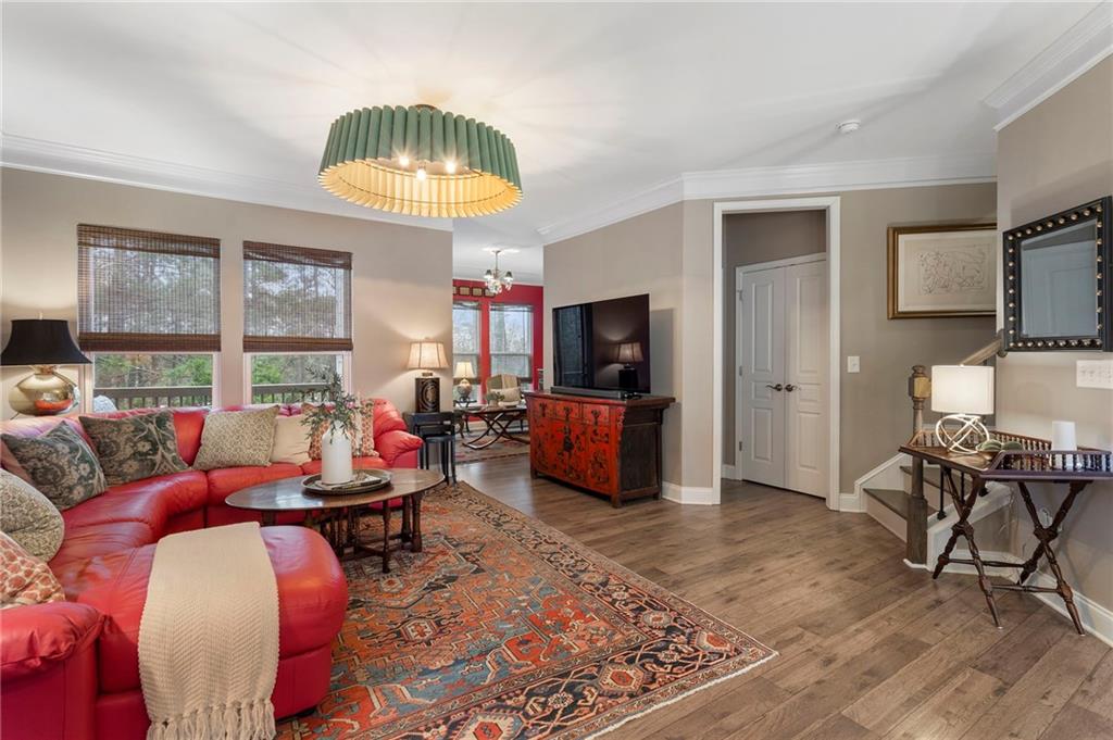 653 Hanlon Way Alpharetta, GA 30009 - Photo 14 of 43