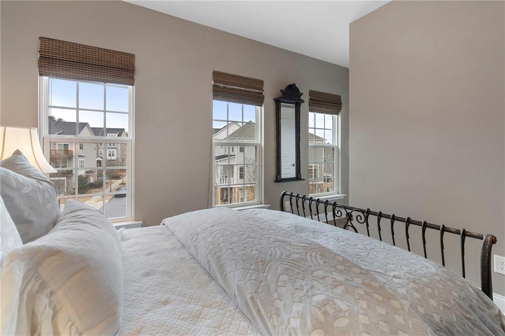 653 Hanlon Way Alpharetta, GA 30009 - Photo 34 of 43