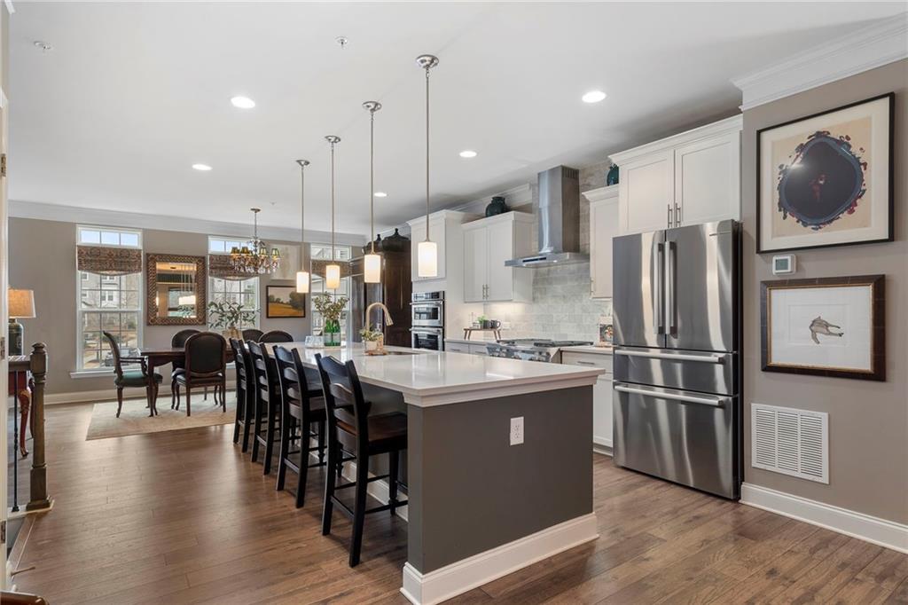 653 Hanlon Way Alpharetta, GA 30009 - Photo 10 of 43