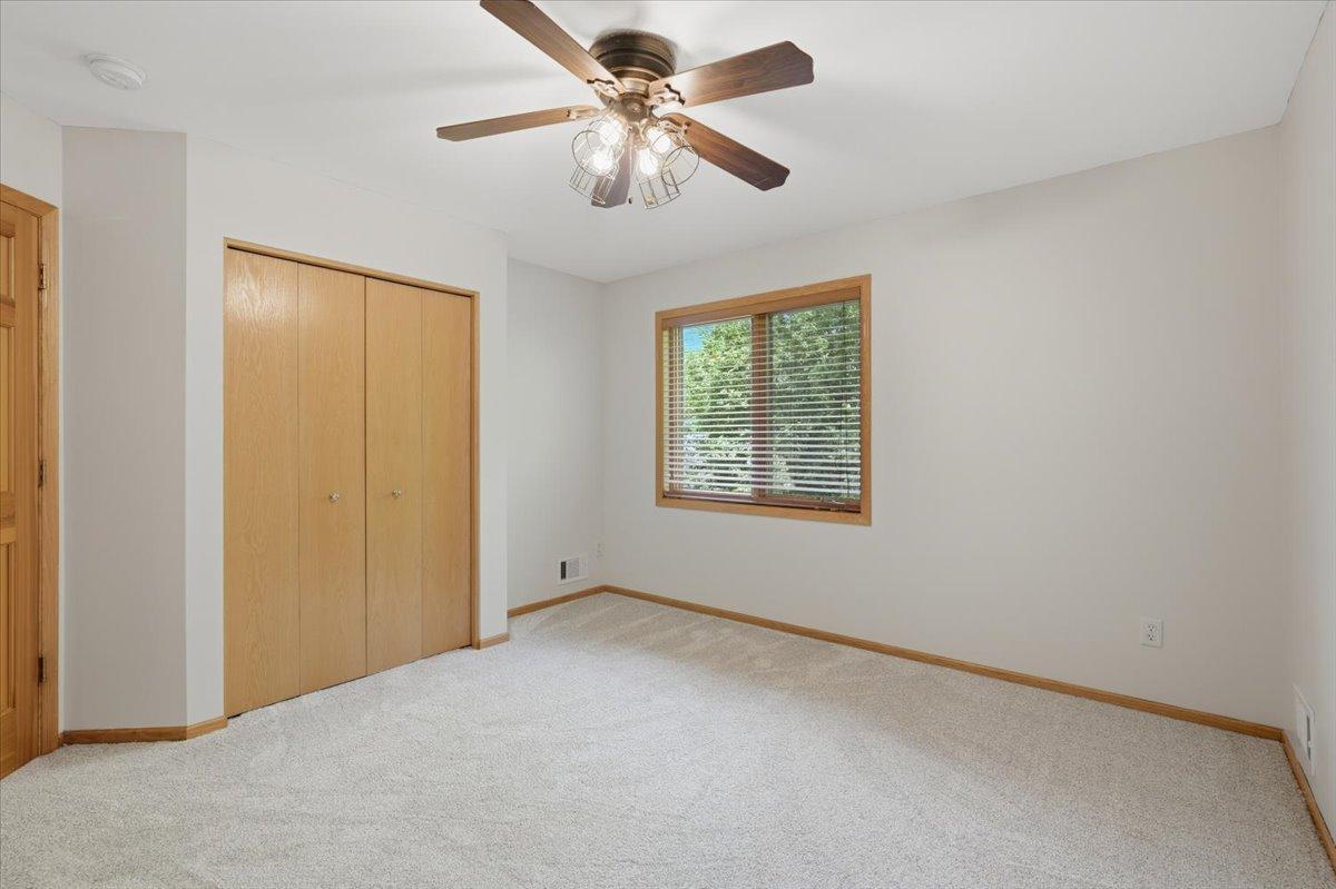 13 Cliff Ridge Court Hudson, WI 54016 - Photo 19 of 37