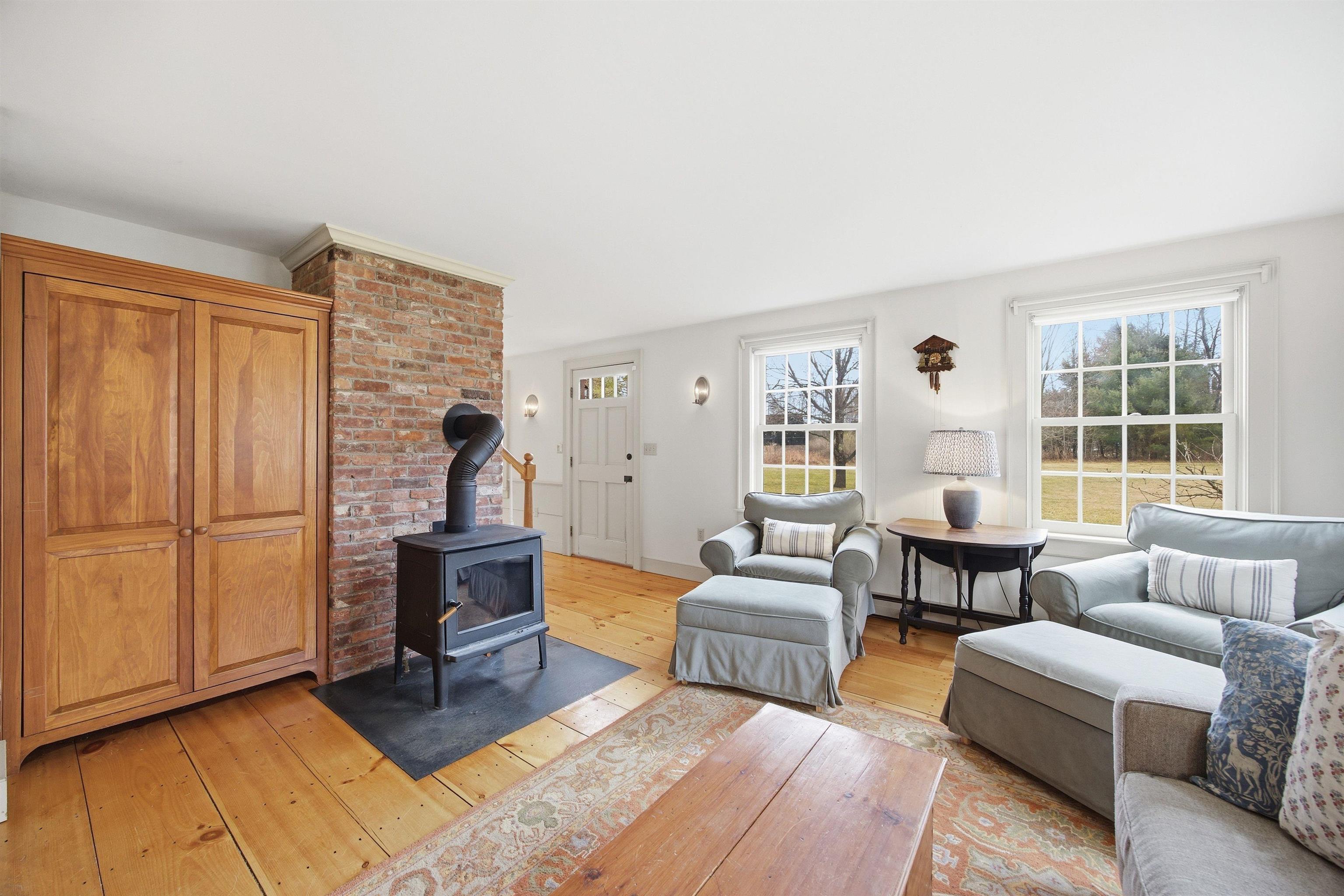 601 Cadwell Road Thetford, VT 05043 - Photo 13 of 45