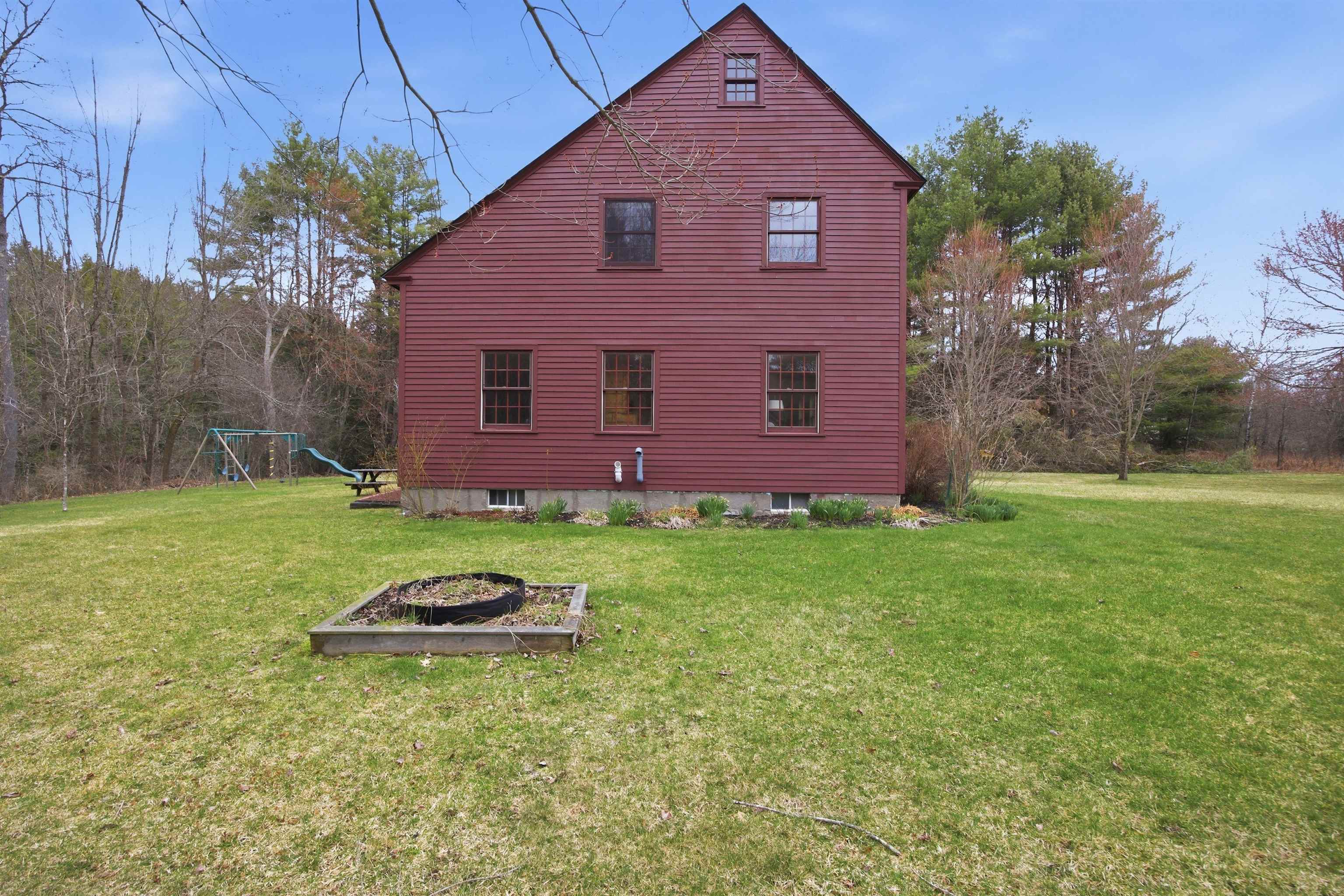 601 Cadwell Road Thetford, VT 05043 - Photo 40 of 45