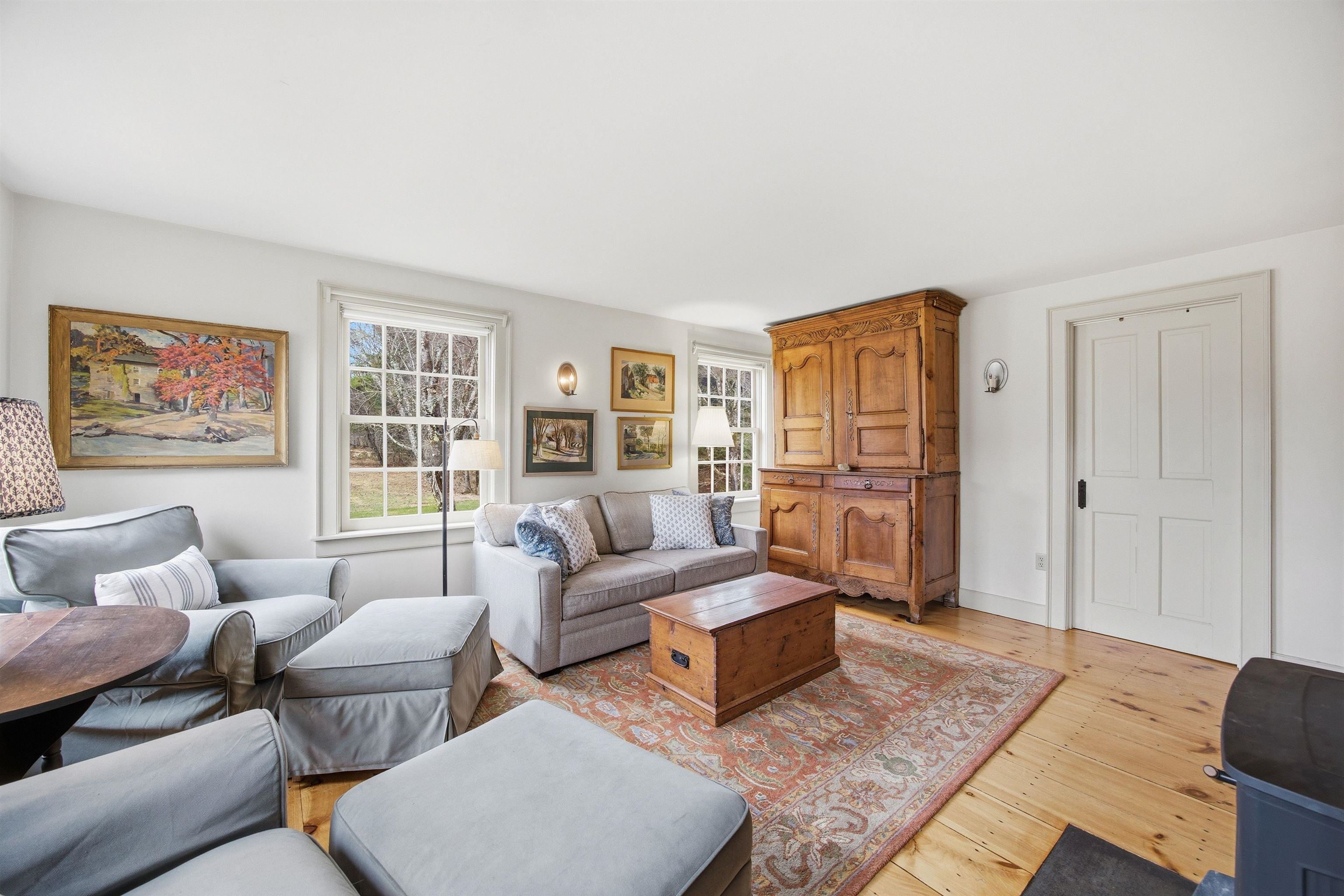 601 Cadwell Road Thetford, VT 05043 - Photo 4 of 45