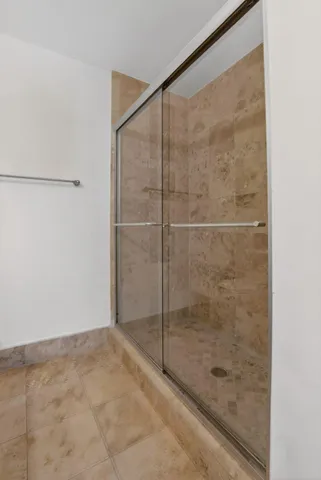 $3,400 | 6695 Via Regina, Boca Raton, FL 33433