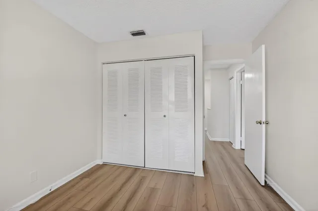 $3,400 | 6695 Via Regina, Boca Raton, FL 33433