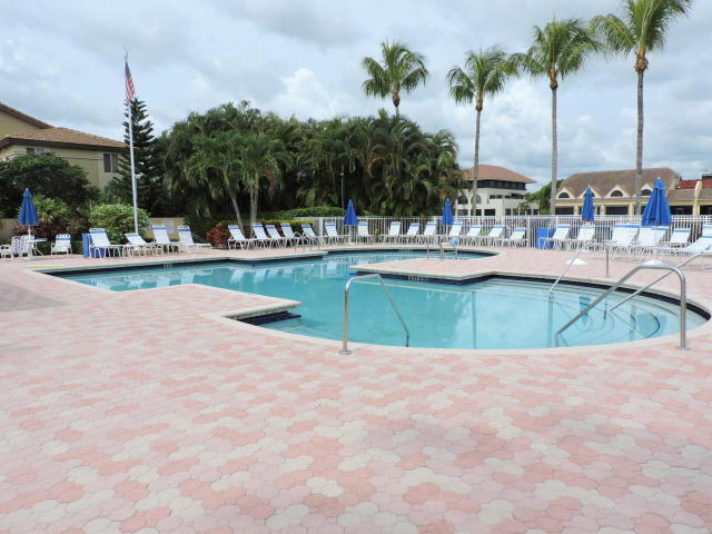 6695 Via Regina Boca Raton, FL 33433 - Photo 33 of 35 Community pool