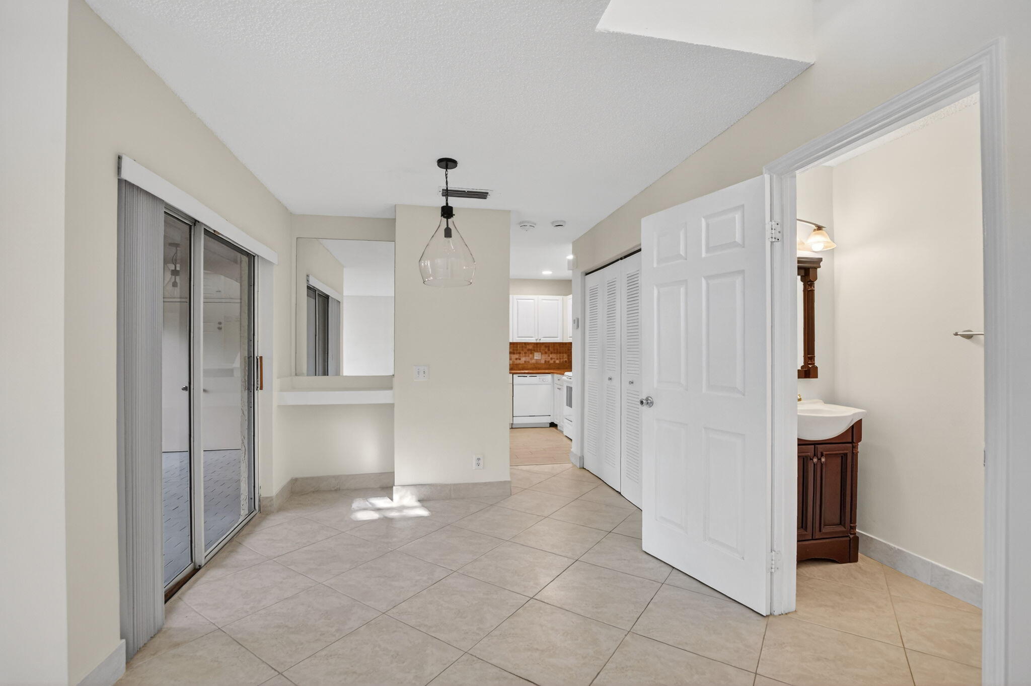 6695 Via Regina Boca Raton, FL 33433 - Photo 8 of 35 dining room