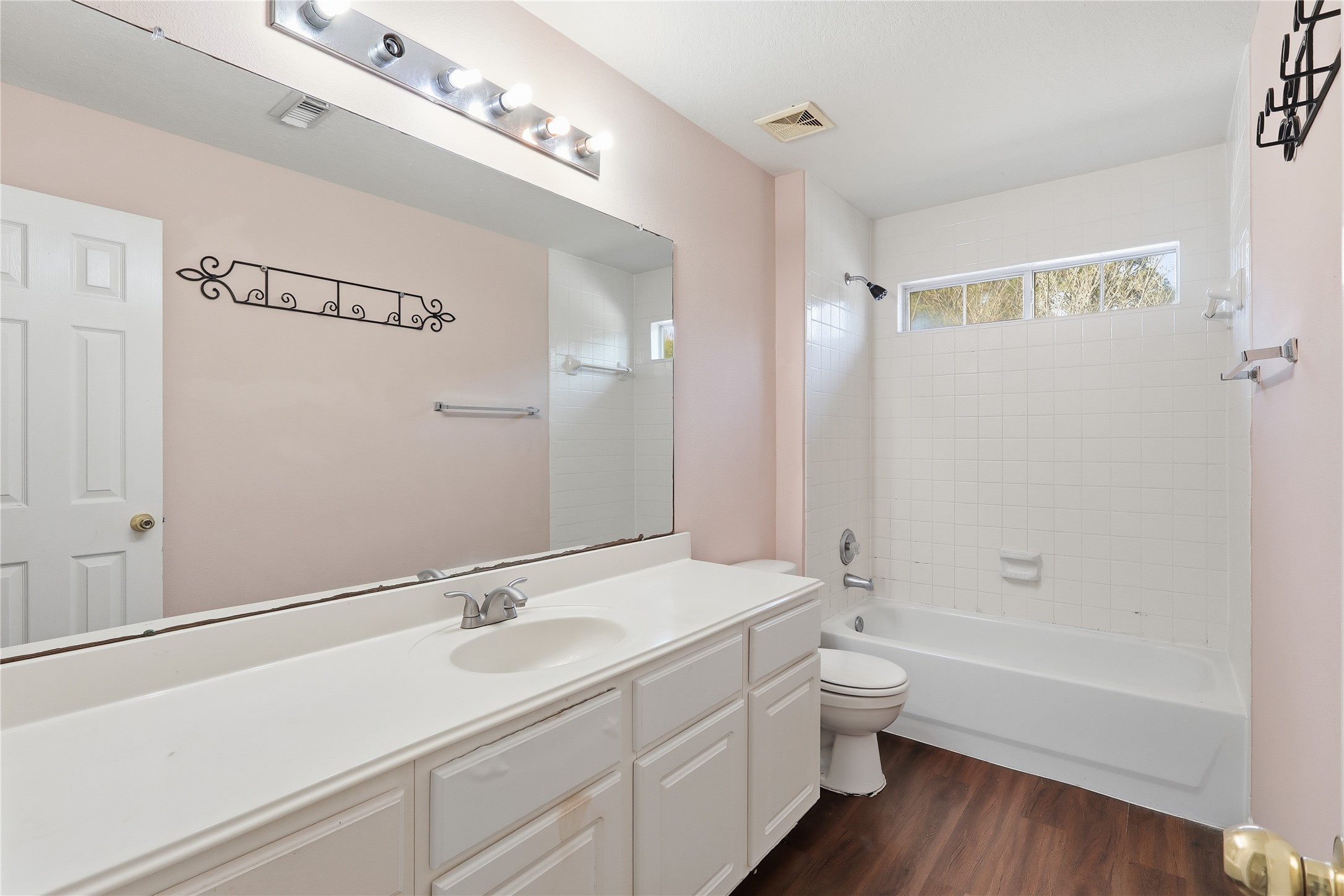 503 Elm Ridge Drive Spring, TX 77386 - Photo 18 of 21 a bathroom with a sink a toilet and shower