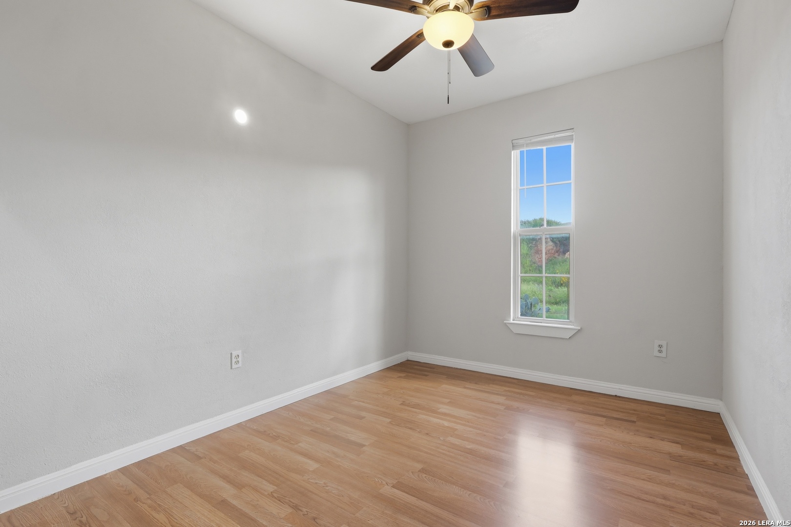 2011 Mesquite Ridge San Antonio, TX 78264 - Photo 14 of 33