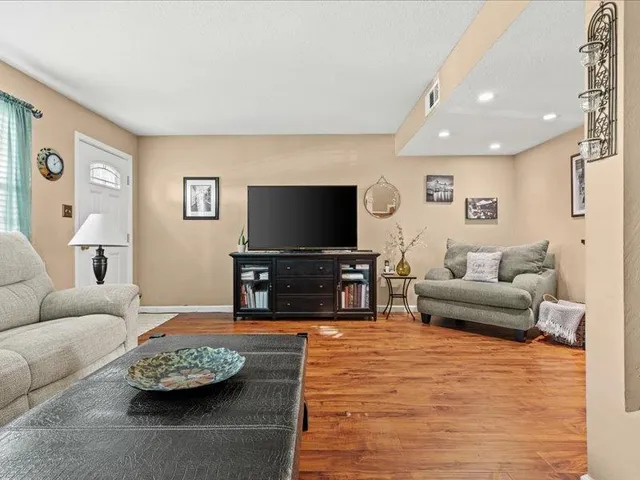 $339,900 | 6529 Donegal Drive, Citrus Heights, CA 95621