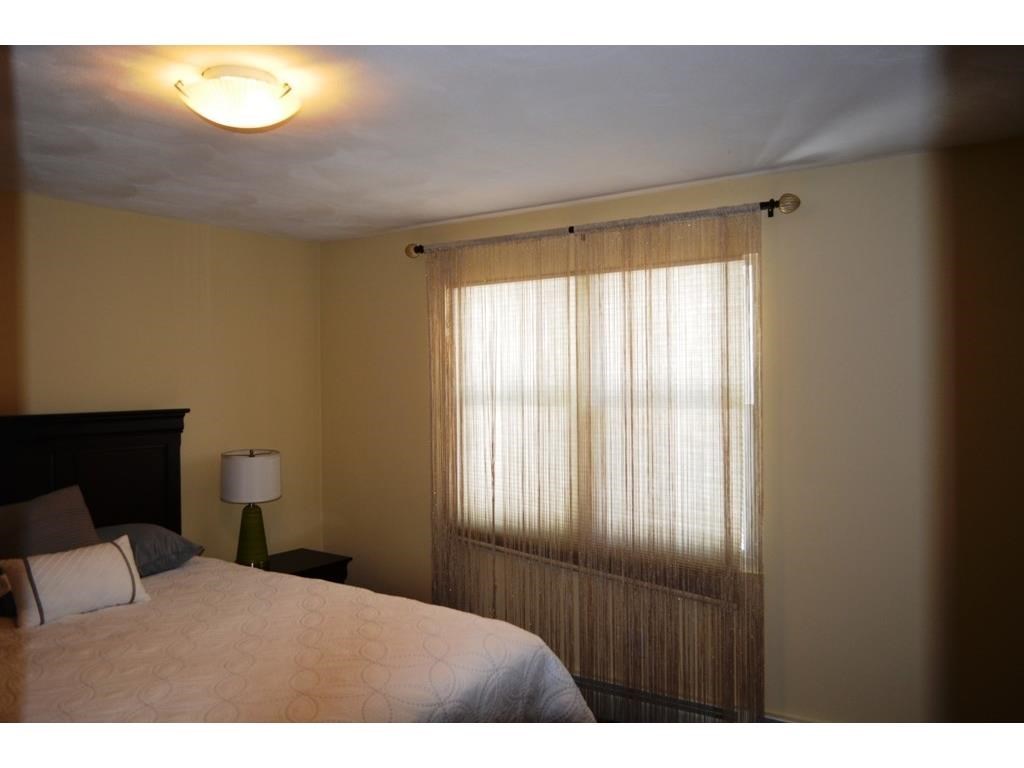 82 Angell Road Narragansett, RI 02882 - Photo 13 of 25