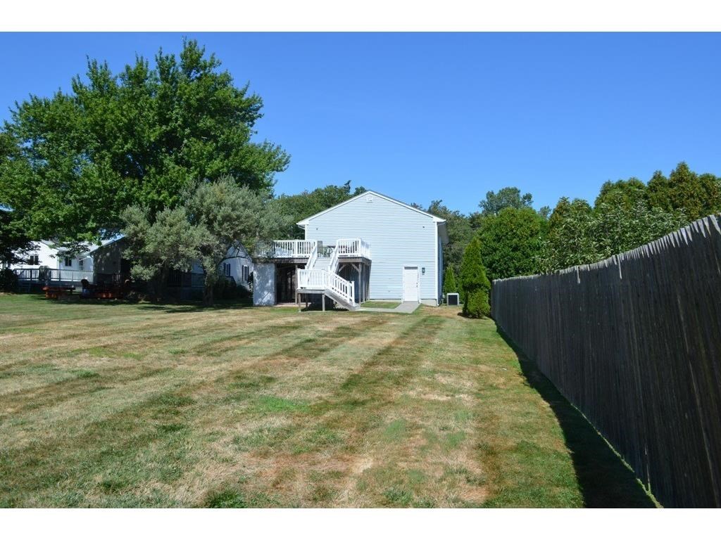 82 Angell Road Narragansett, RI 02882 - Photo 25 of 25