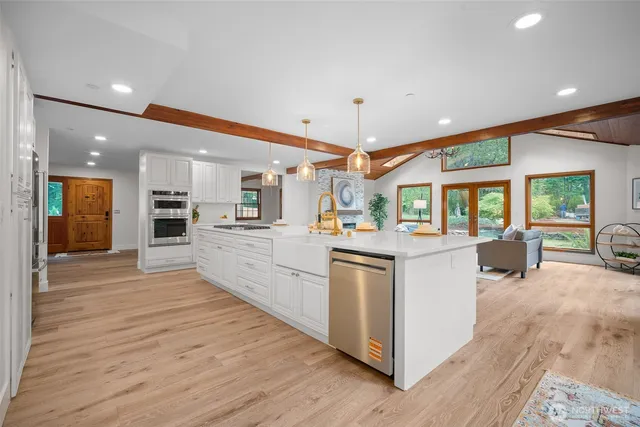 $1,074,900 | 5656 Doran Road, Acme, WA 98220