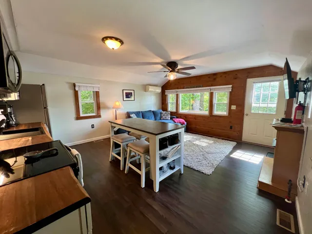 $8,400 | 24 Northport Terrace, Unit 1, Conway, NH 03818