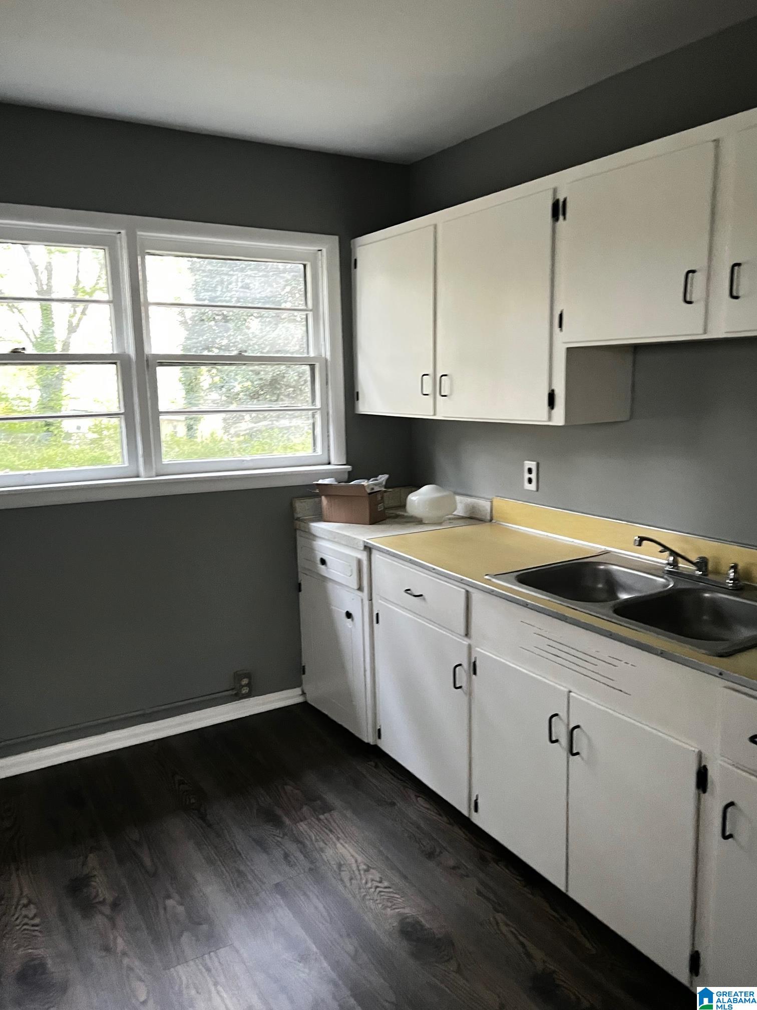 1408 West 22nd Street Anniston, AL 36201 - Photo 4 of 38