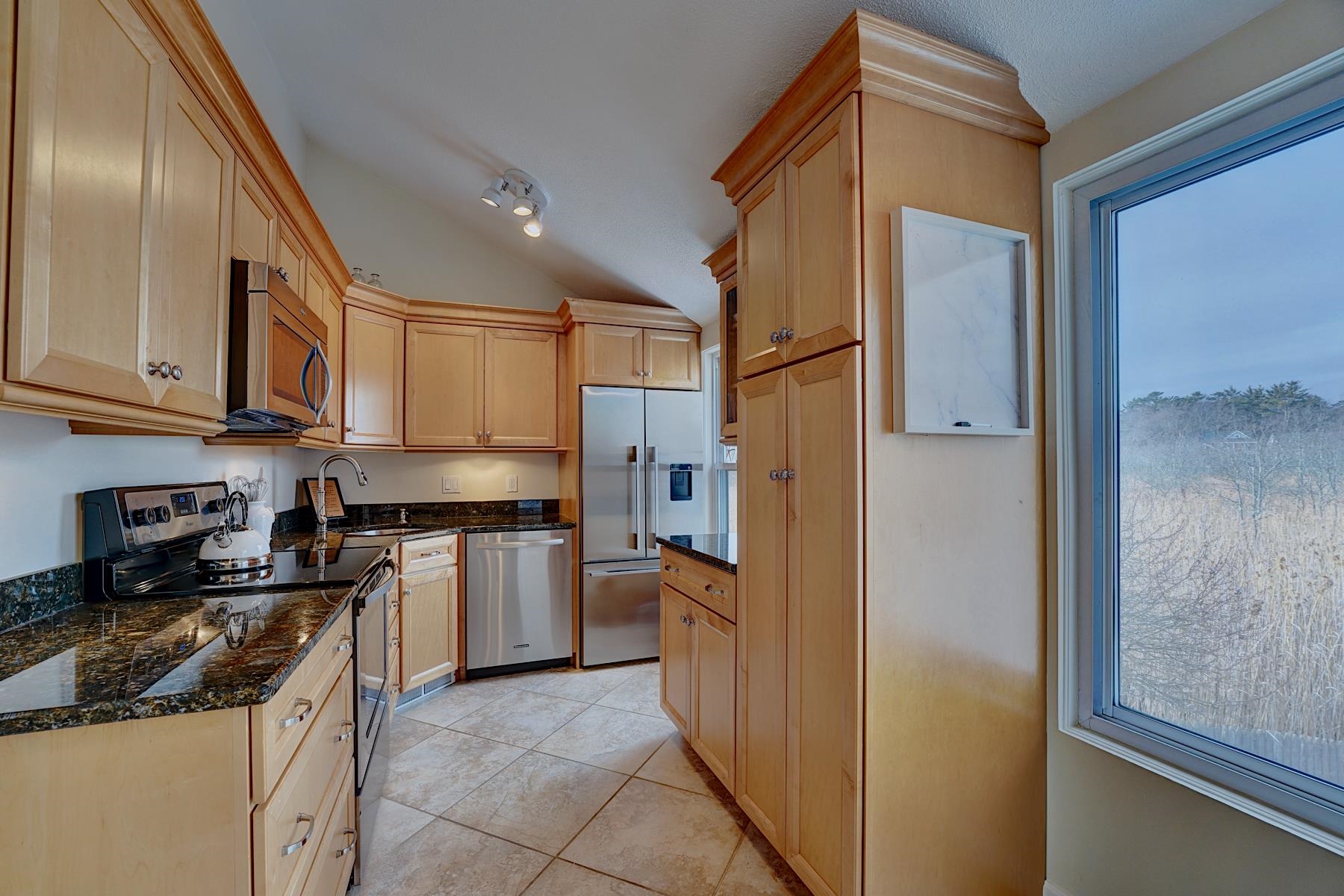 943 Ocean Boulevard, Unit 21 Hampton, NH 03842 - Photo 16 of 32