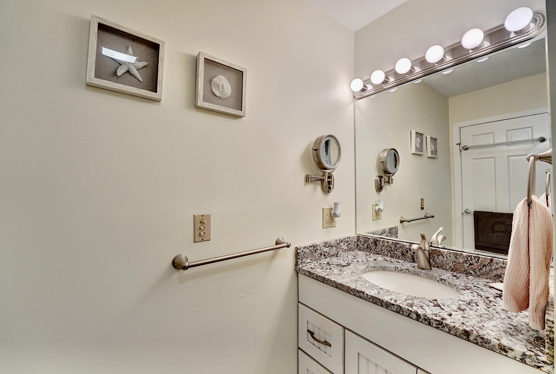 943 Ocean Boulevard, Unit 21 Hampton, NH 03842 - Photo 30 of 32