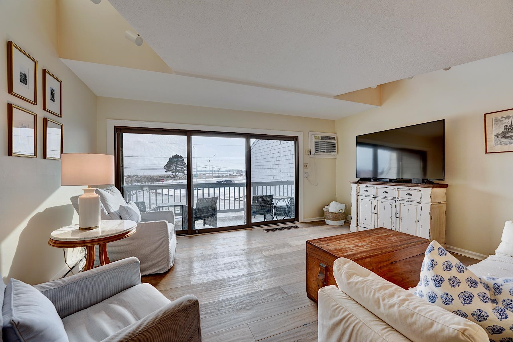 943 Ocean Boulevard, Unit 21 Hampton, NH 03842 - Photo 7 of 32