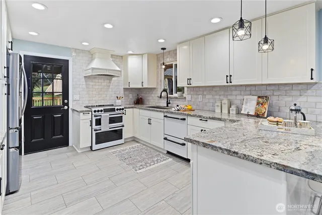 $1,290,000 | 30308 148th Avenue Southeast, Kent, WA 98042