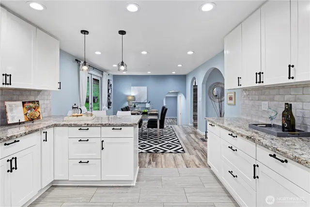 $1,290,000 | 30308 148th Avenue Southeast, Kent, WA 98042