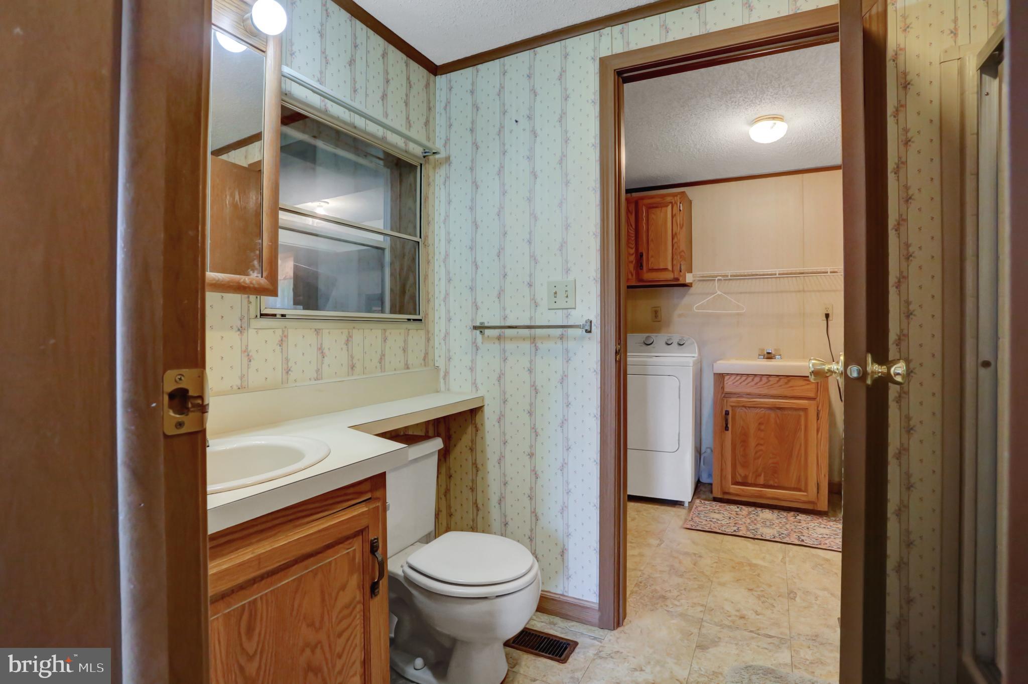 1689 Ridge Road Klingerstown, PA 17941 - Photo 18 of 39 Gallery Image 18