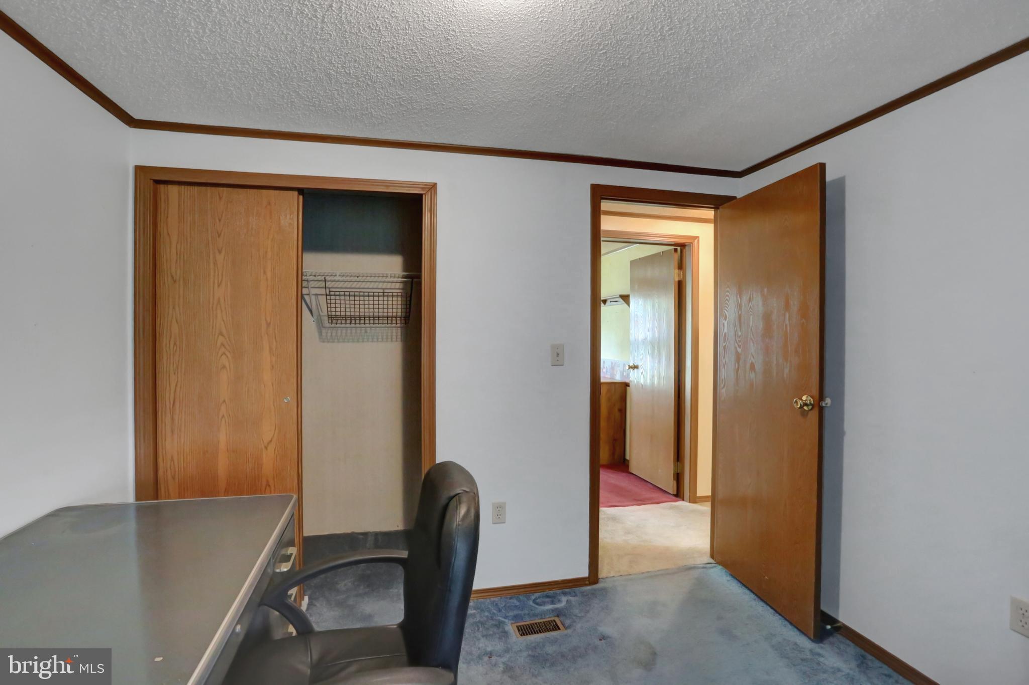 1689 Ridge Road Klingerstown, PA 17941 - Photo 25 of 39 Gallery Image 25